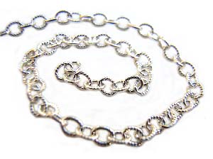 Sterling Silver Chain 3x2mm Etched Oval Link Shiny - per foot (30cm)