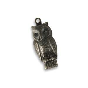 DEADSTOKED Vintaj Arte Metal 22.5x9.5mm Perching Owl Charm Pendant x1