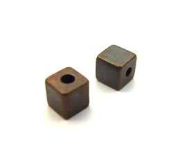 Vintaj Natural Brass 3mm Cube Spacer Bead x1