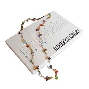 Easyknotter for making beaded string necklaces