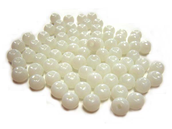 Round Glass Beads 4.5mm ~ White per Strand